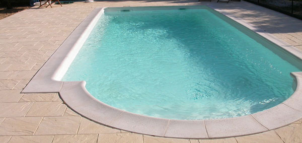 Création piscine béton à Dijon