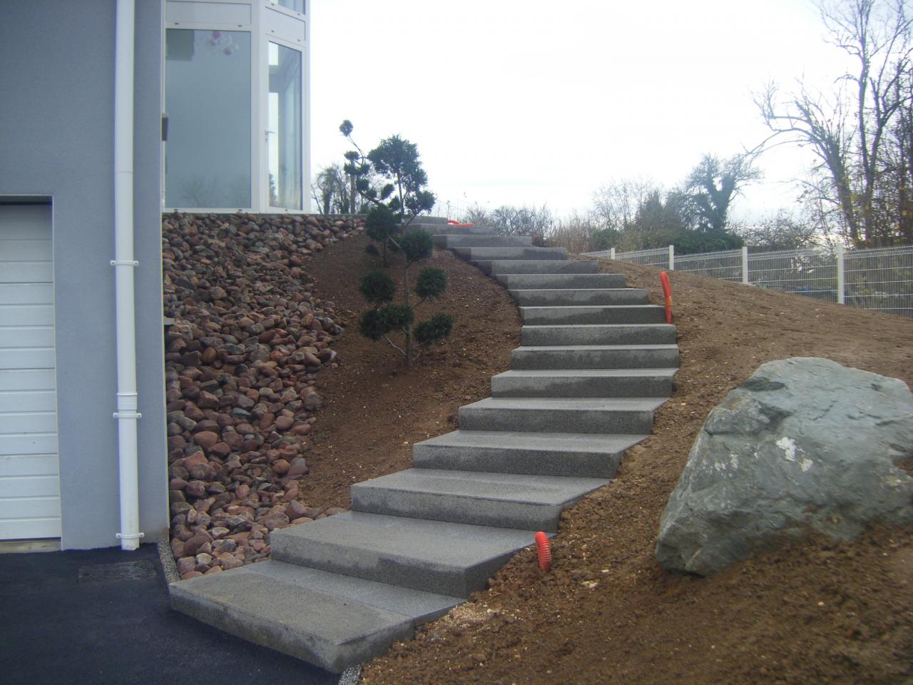 Création d'escalier en béton à Avelanges